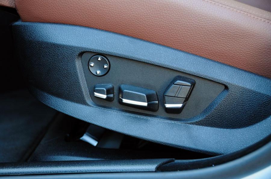  BMW 550i 2011 года  (фото 12 из 51)